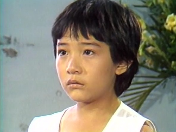烟雨蒙蒙依萍的烦恼