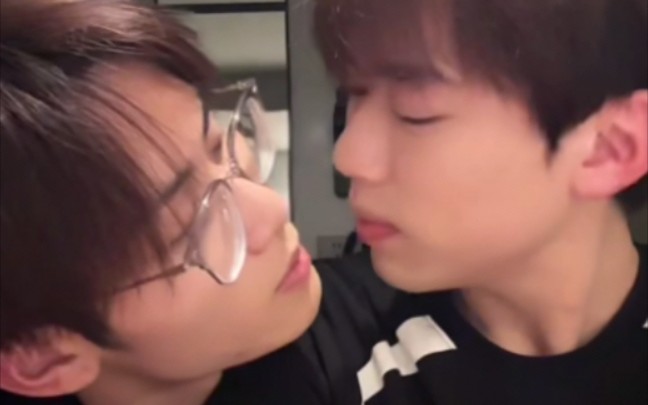 30-3.31久违的晚安吻