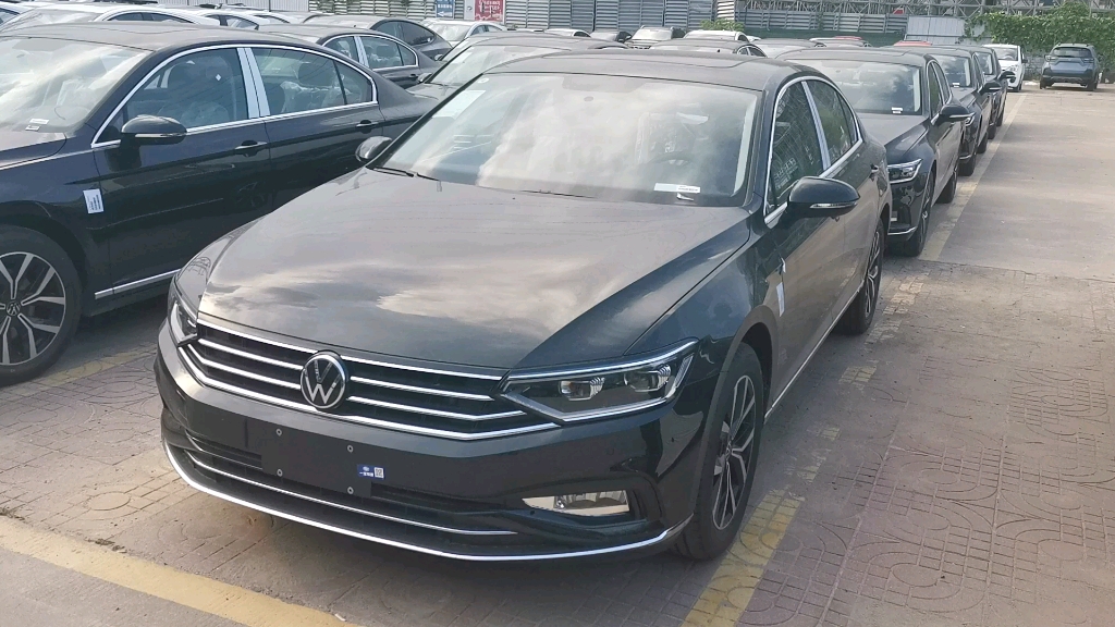 嘎嘎新的280舒适版迈腾