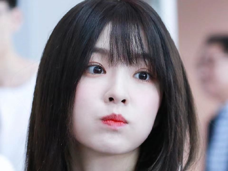 [裴珠泫]走神的兔子