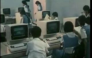 [图]【电影《十四、五岁》1984】80年代一群十四、五岁的孩子学习电脑