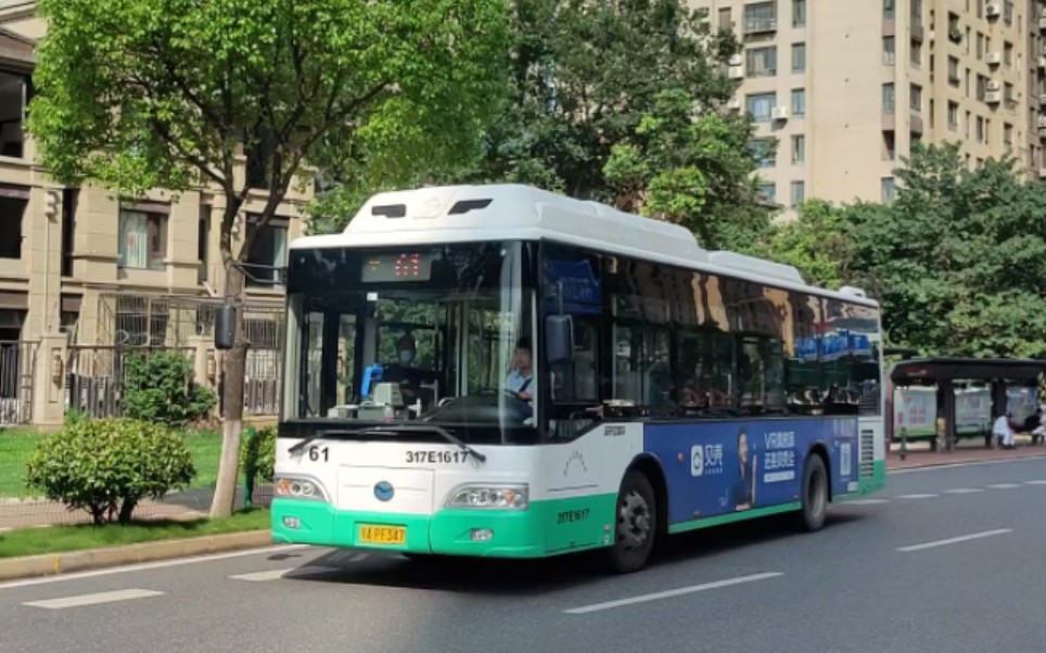 武汉公交61路17e出站