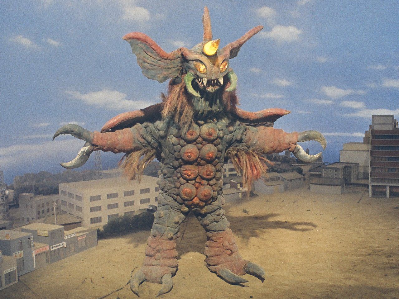 【1080p修复】完整上译国语艾斯奥特曼 第十一集《超兽是十位少女吗?