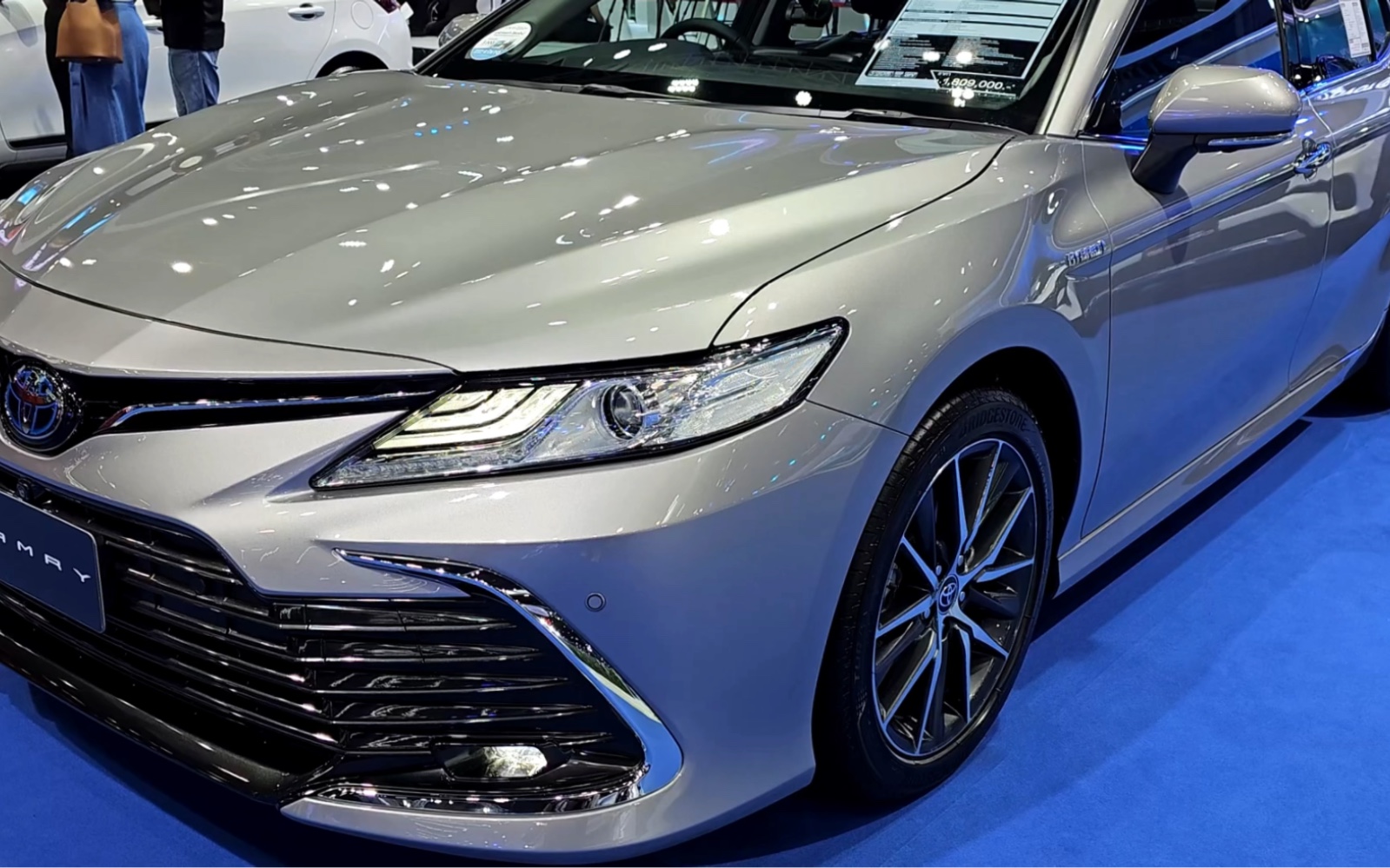 是时候可以入手抄底了,2023款丰田凯美瑞车型介绍及落地参考#丰田