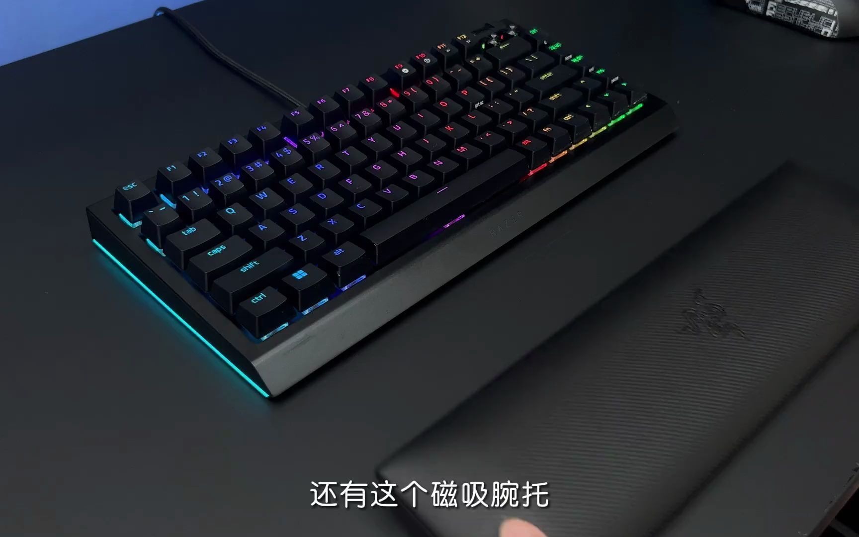 10_雷蛇也出客制化键盘了?在不考虑价格的情况下,你会入手么?