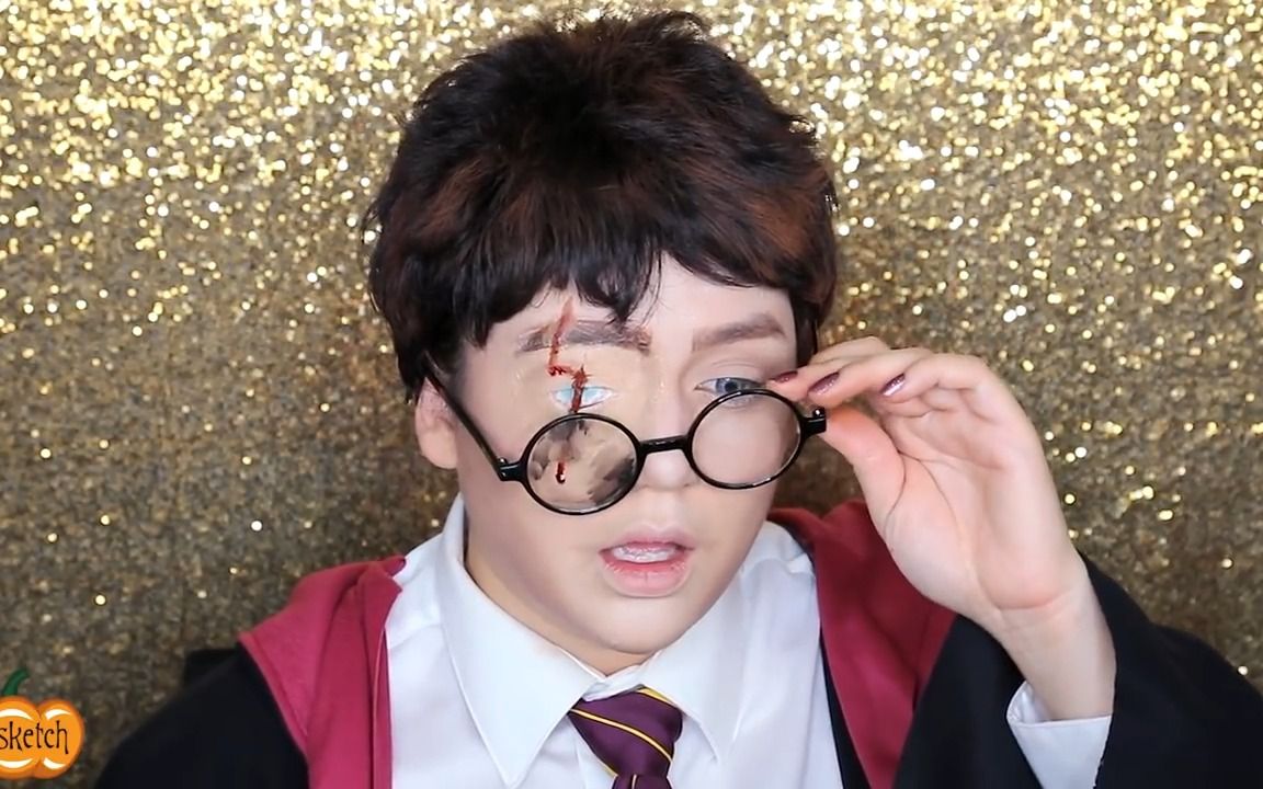 【哈利波特cosplay】哈利波特治愈眼部化妆教程