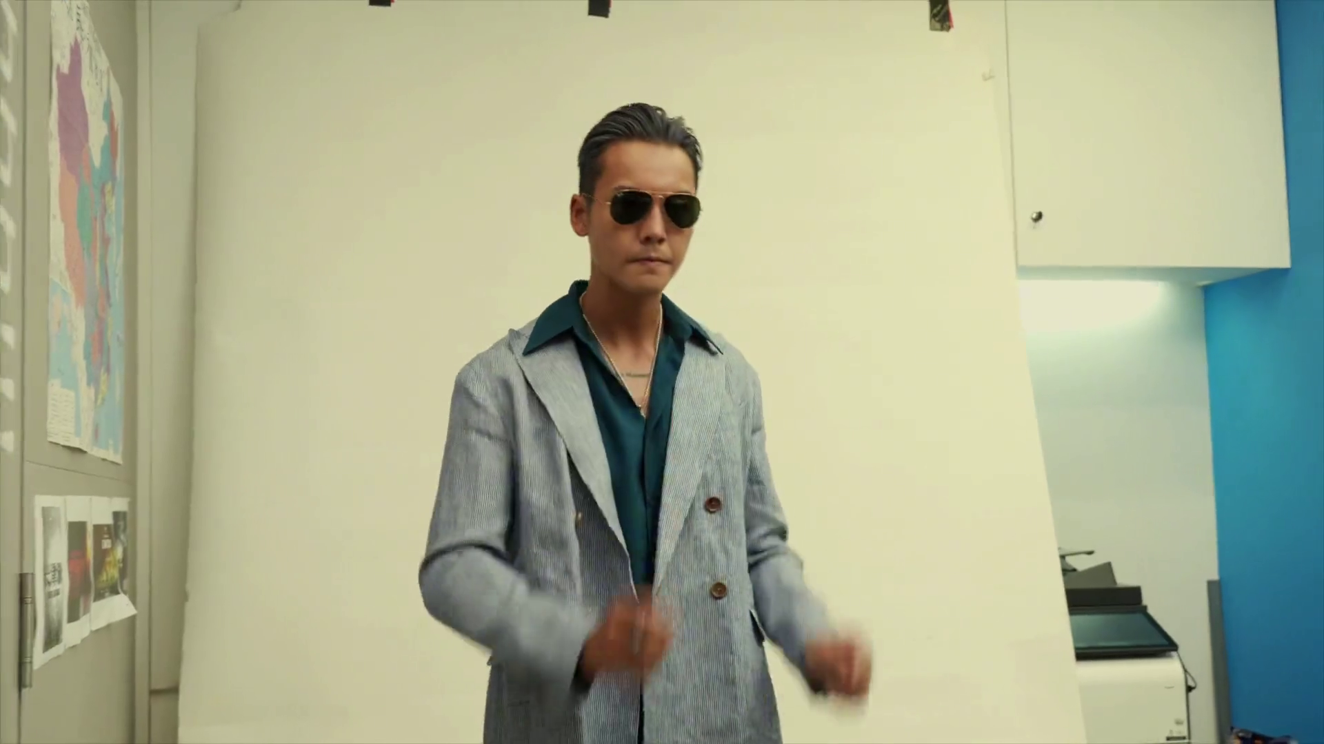 陈伟霆今日官宣william威廉陈伟霆最新电影爆裂点期待江铭