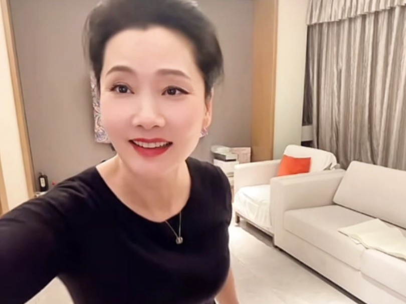 【何赛飞】排练话剧之余的日常,超级自然超级温馨