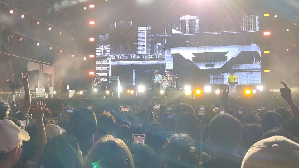 济南园博园新青年音乐节新裤子乐队现场!哇真的太好听了!