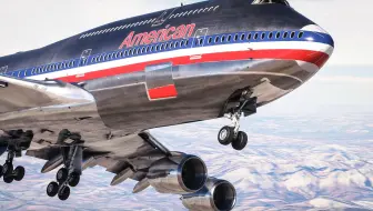 美国航空不锈钢涂装 B747