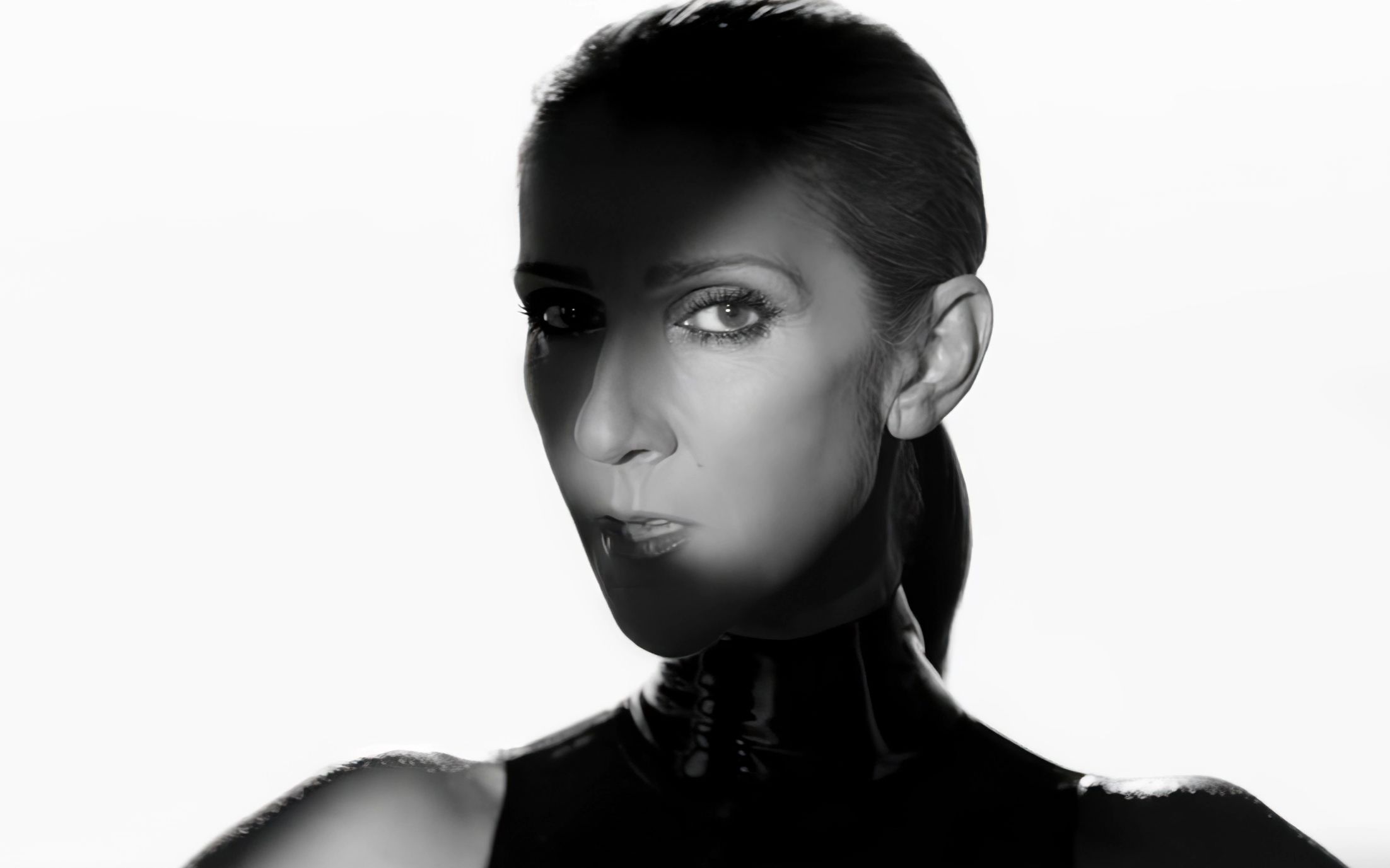 4k超清 - 席琳迪翁全新经典抒情热单 《courage勇气》 经典黑白mv