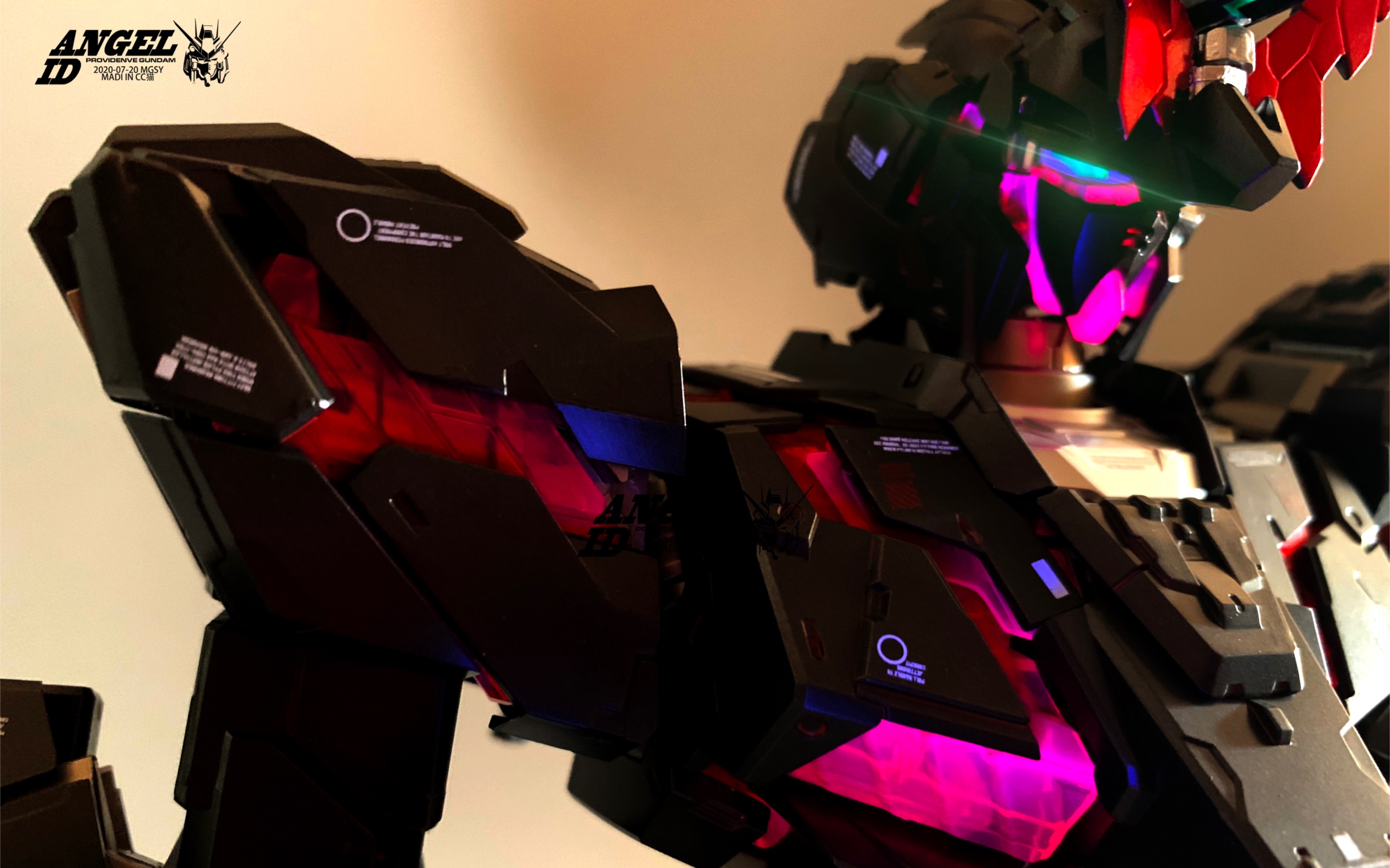 pg 独角兽 黑暗风格 赛博朋克2077 可以开高达可吗?