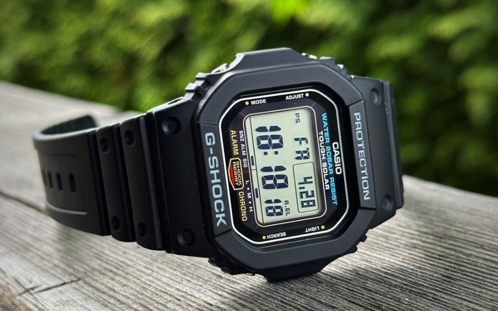 g-shock小方块塑料电子手表,聊一聊基础方块太阳能电池升级版g-5600e