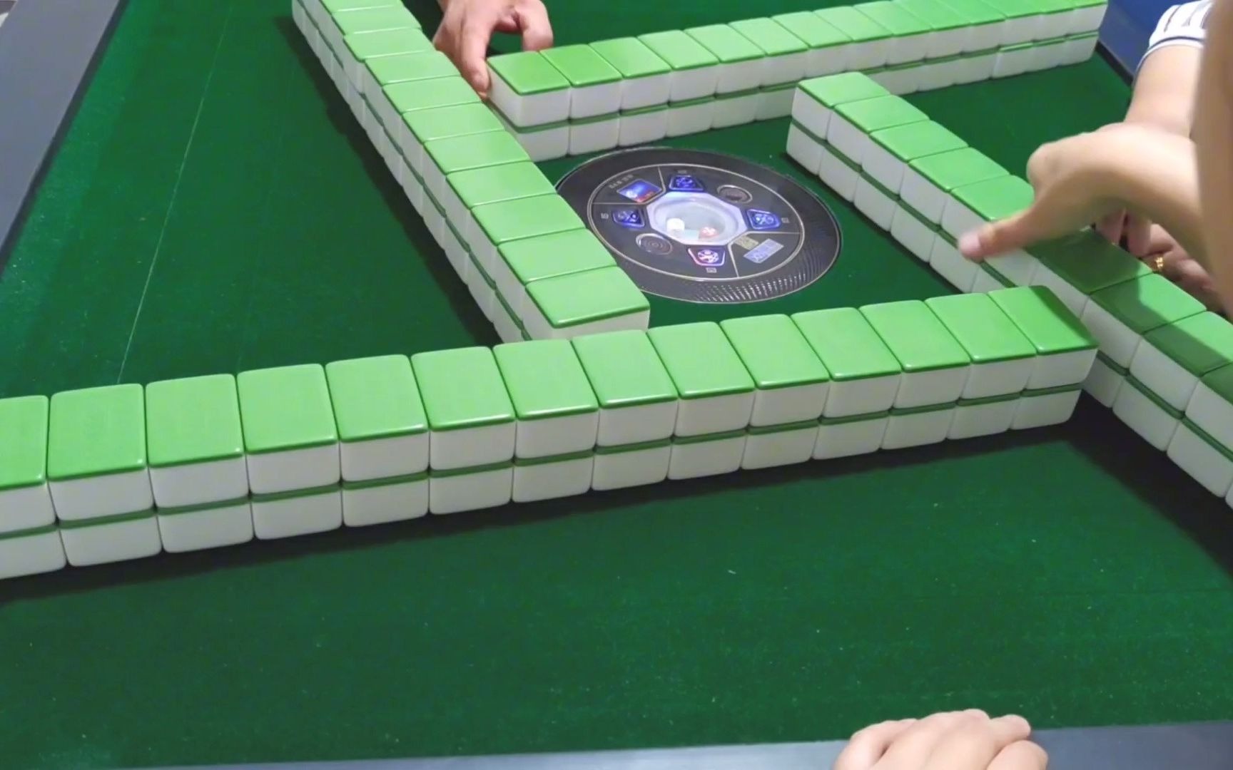 四川麻将起手11张万子人生巅峰牌打完真的疯癫了