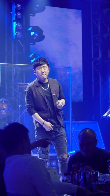 被征服了,服了. @摩漾杨君