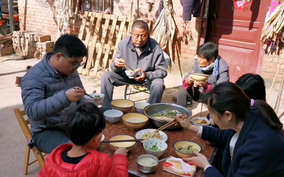 蒸菜 面汤,豫东农村的早餐,带你回味小时候的味道,我们这边的农村早餐