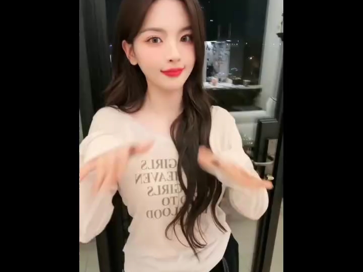 【陈思涵我的仆人】第一支视频求三连!