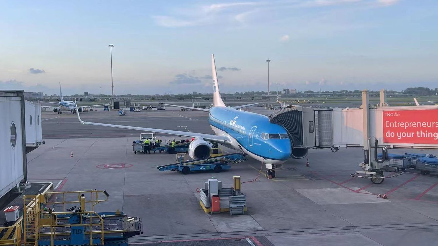 【飞行纪录】kl1017 (ph-bgg) 荷兰皇家航空 波音b737-700 阿姆斯特丹