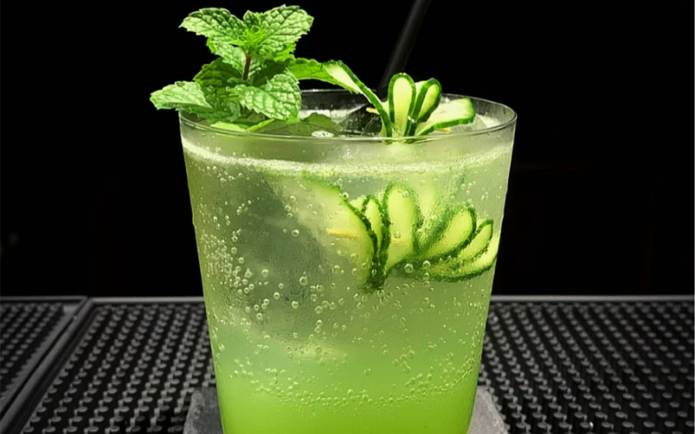 鸡尾酒:黄瓜菲士