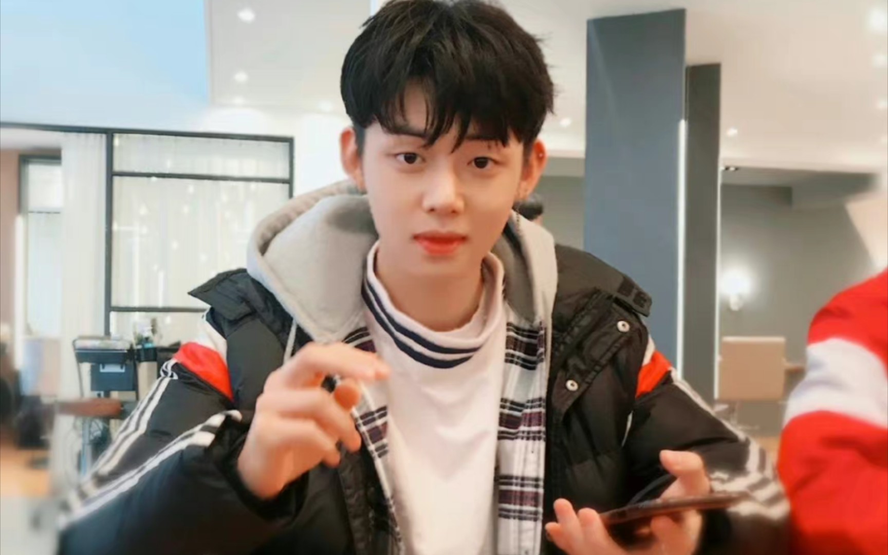 【收藏向】崔然竣出道前照片大放送!从小到大都是枚帅哥!