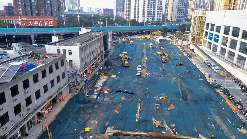 石家庄市胜利大街和平路至栗胜路(北道岔段)自由港西侧,清真东寺东侧道路,改造提升进度,期待全面提升改造的胜利大街早日全部通车!哔哩哔哩...