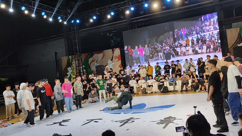 2023天下布舞breaking比赛bboy 过年 他来啦!