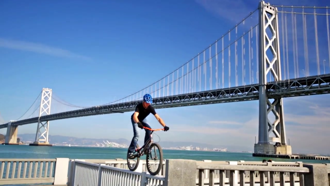 自行车跑酷 - 三藩市街头_哔哩哔哩 (゜-゜)つロ 干杯~-bilibili