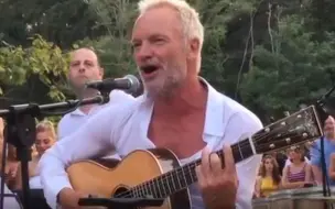 Télécharger la video: 当经典老去 Sting - Every Breath you Take 现场，他依旧灿烂