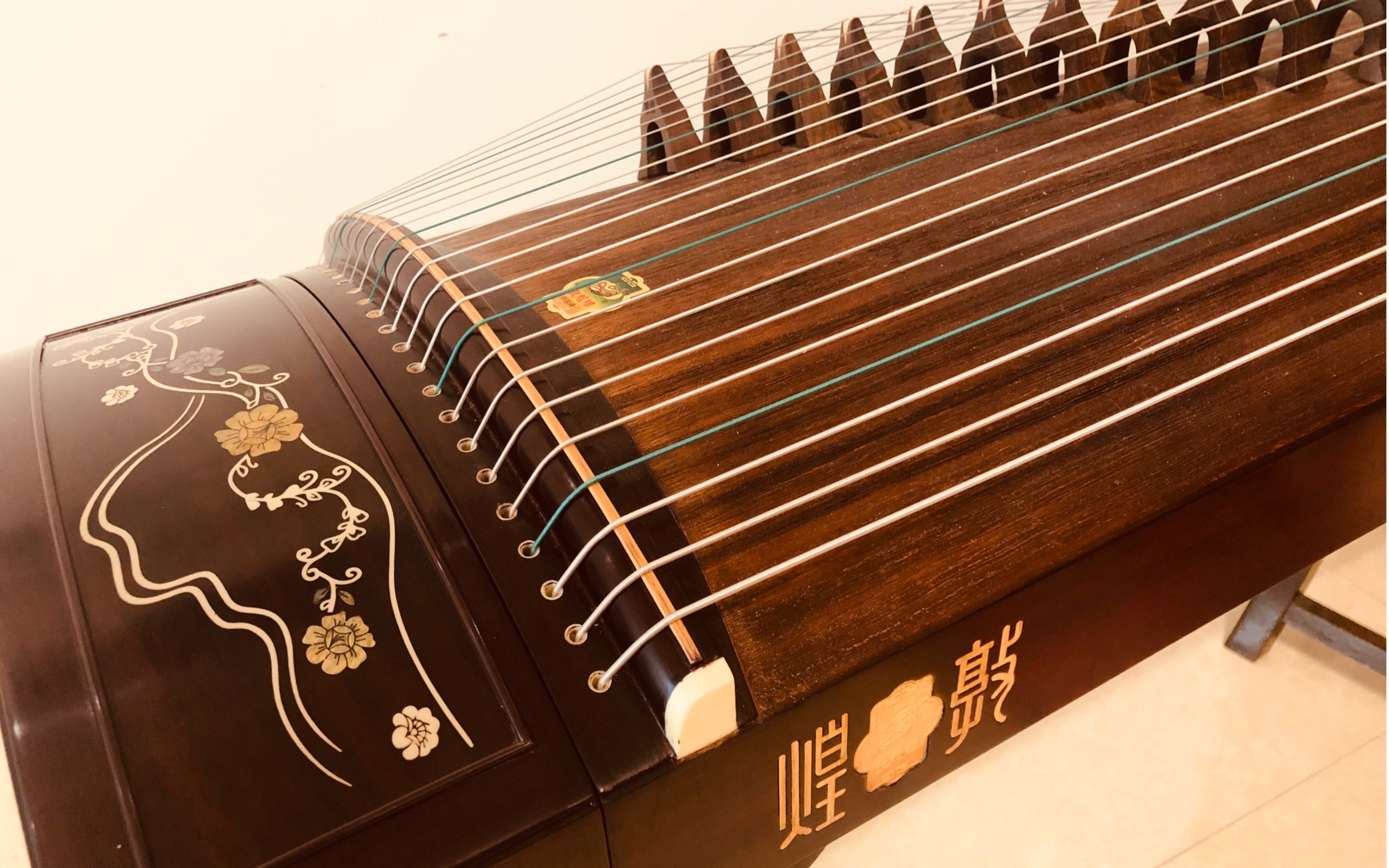 古筝 练习曲《浪花》杨娜妮曲 账号本人奏 速度100 有节拍器声_哔哩