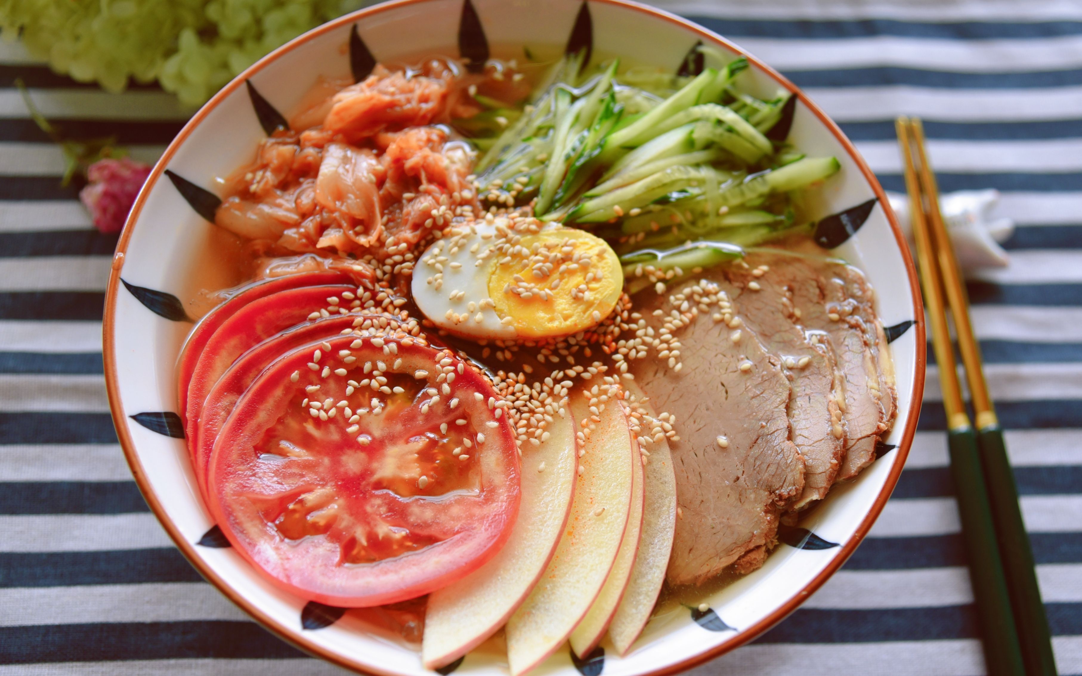 朝鲜冷面 懒人快手汤底教程 夏日冰凉爽口酸甜解暑_哔哩哔哩 (゜-゜)