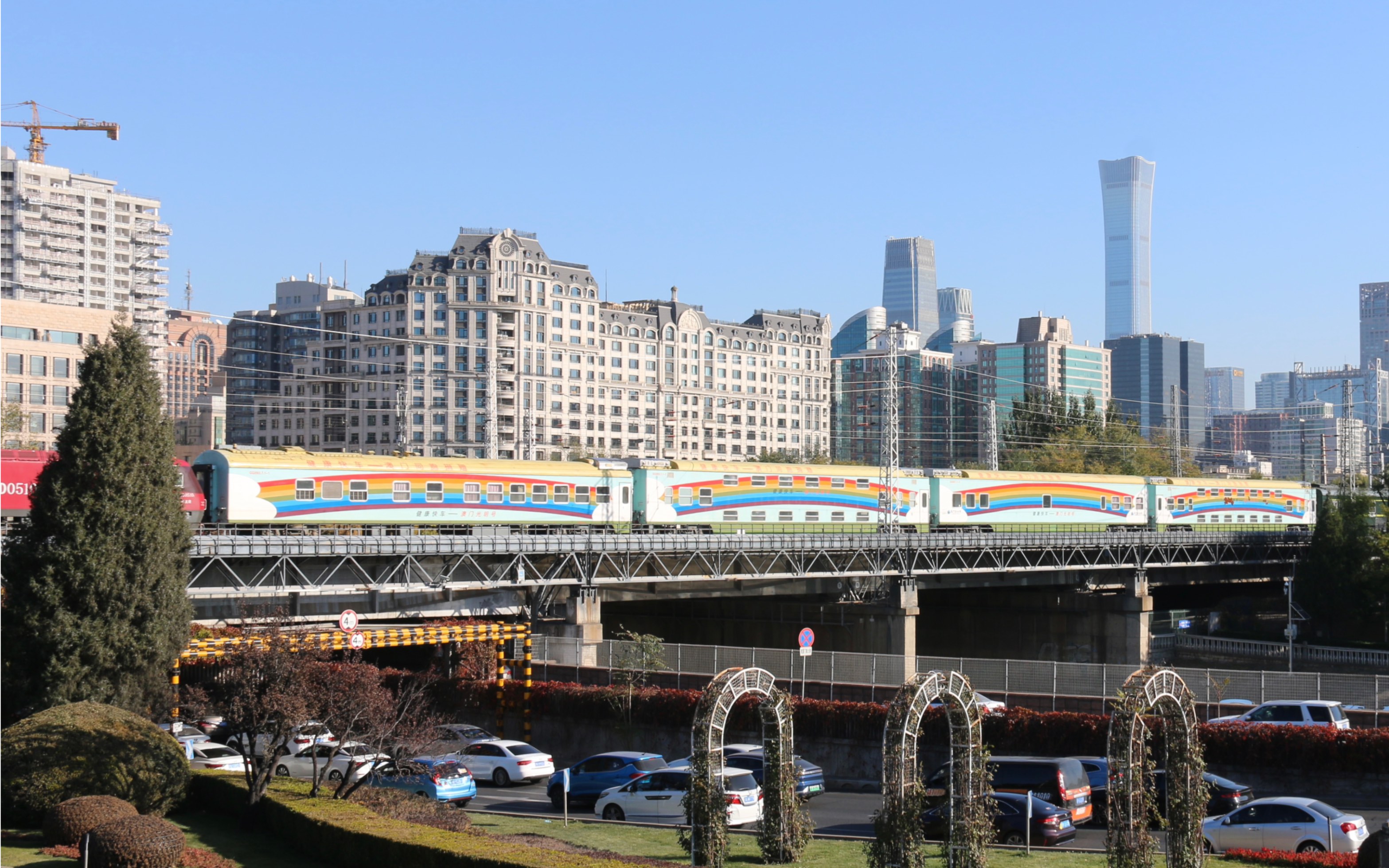 开往希望与光明的列车·k430附挂健康快车返回北京