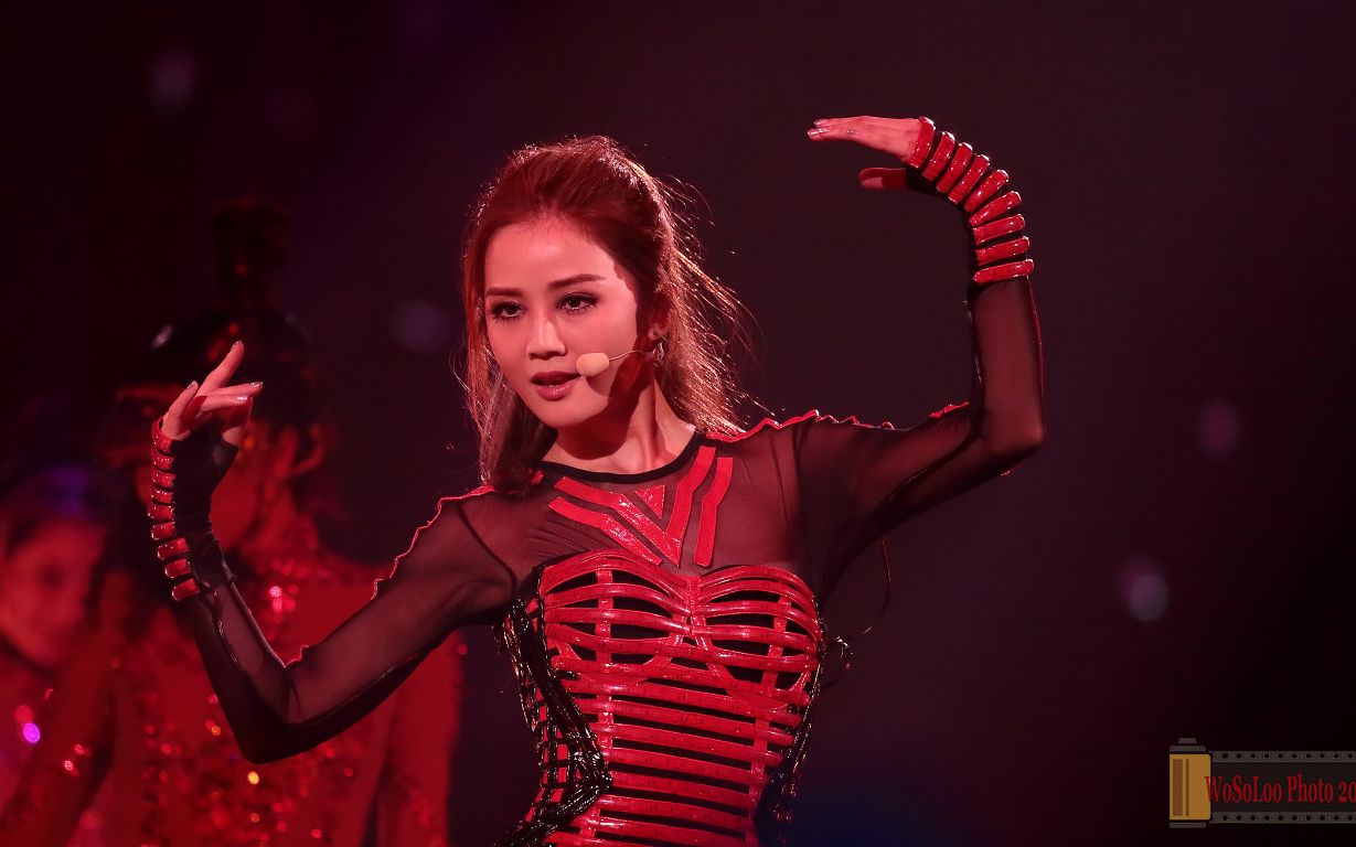 【蔡卓妍】 阿sa现场 演唱会舞台混剪_哔哩哔哩_bilibili