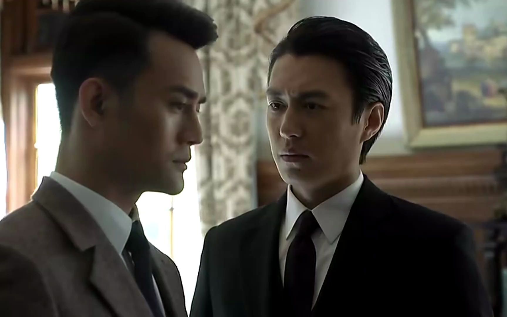 明楼突然对阿诚说你辛苦了阿诚直接懵了