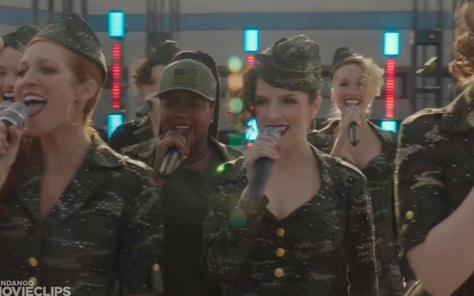 [图]Pitch Perfect 3 (2017) - I Don't Like It, I Love It Scene (6 10) Movieclips