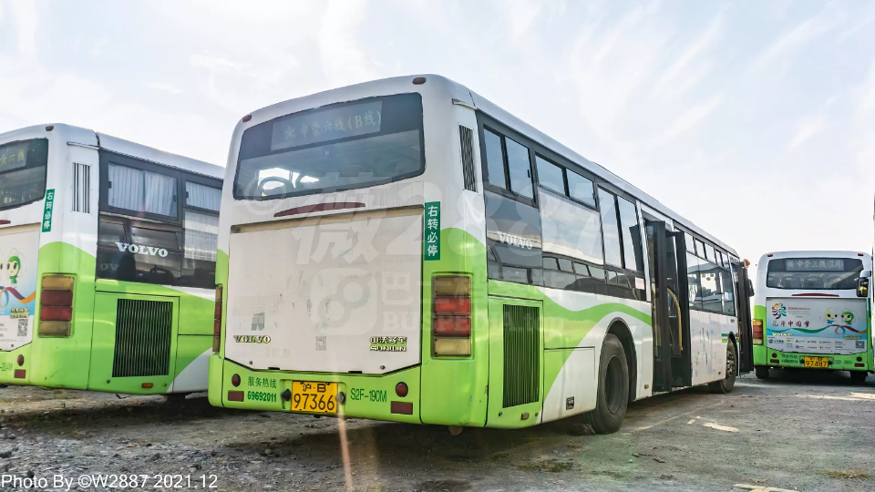 上海公交女王颂即申沃女王退役纪念