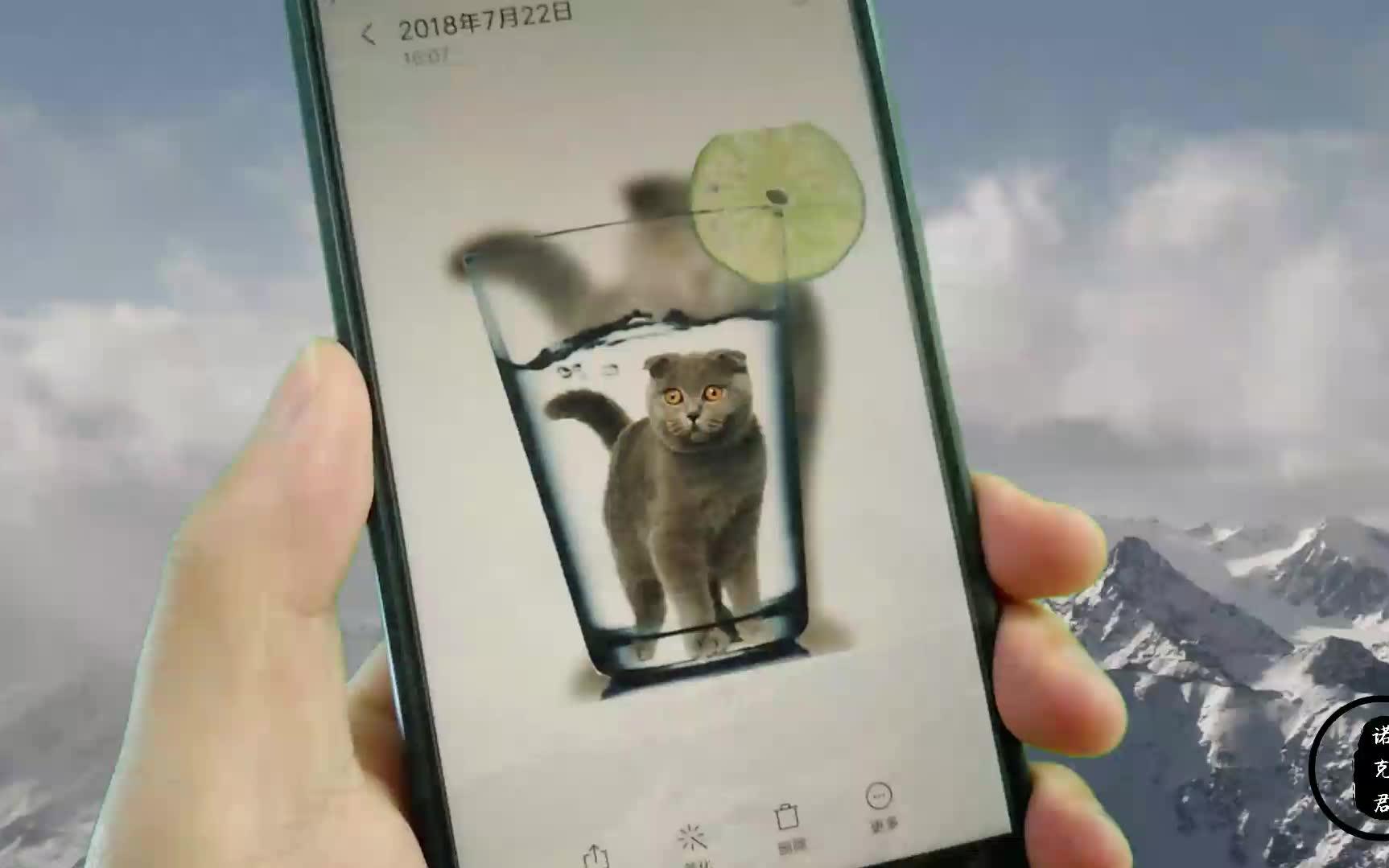 手机制作画中画头像,还可以放女朋友的照片,3秒就可以制作完成