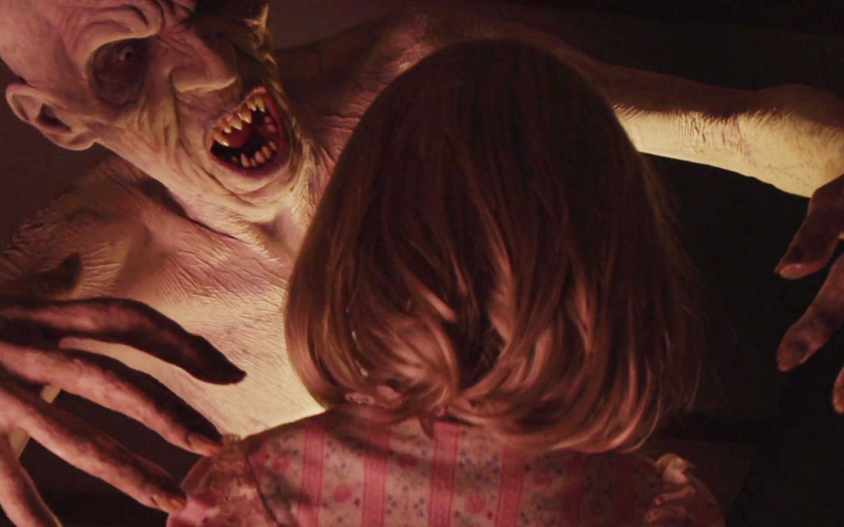 恐怖短片黑色摇篮曲小女孩遇到了恶魔