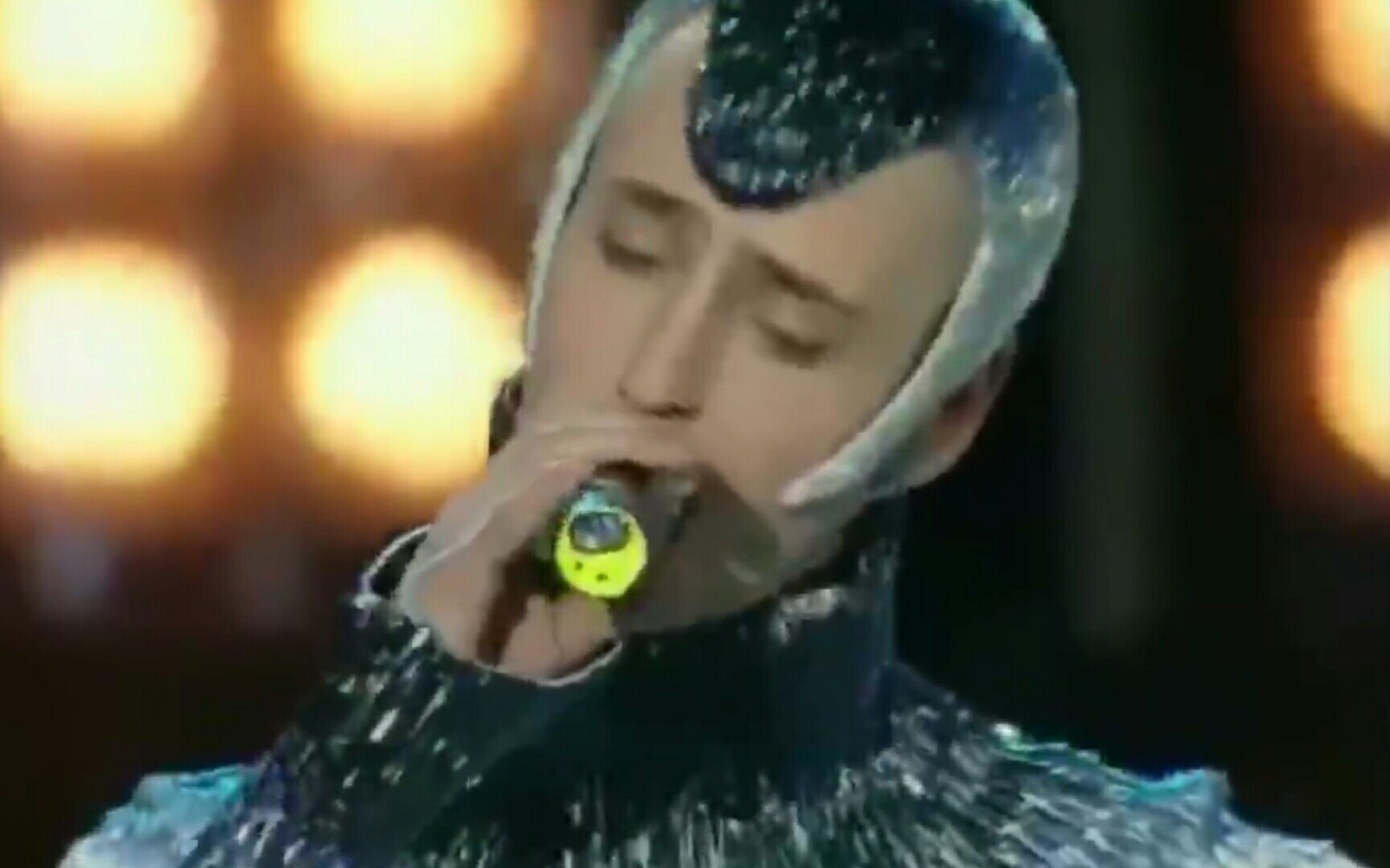 【vitas】完美演绎超高难度跳音唱法——《蜡像》哔哩哔哩bilibili