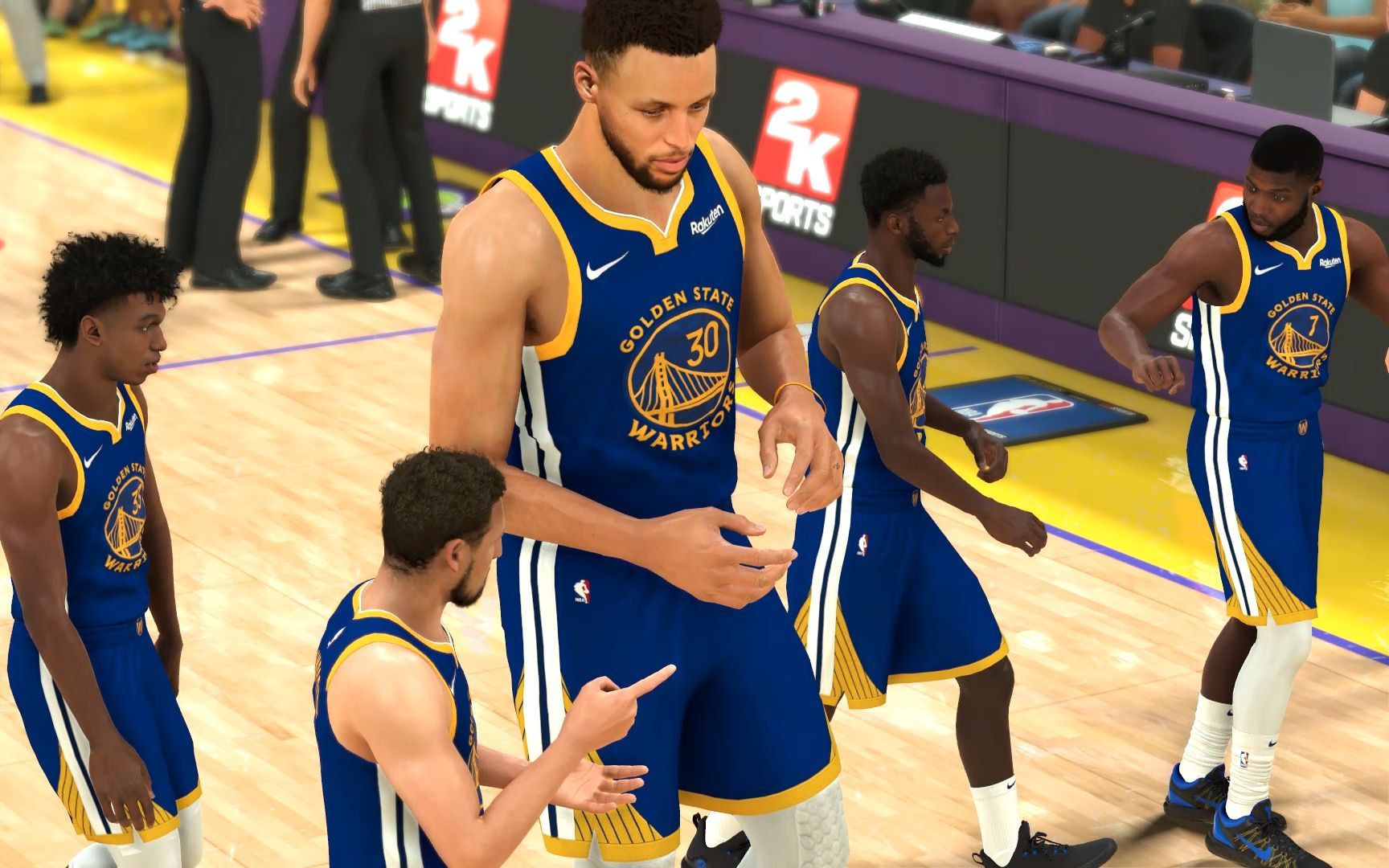 【NBA2k】“一大四小”,恐怖如斯!哔哩哔哩bilibili