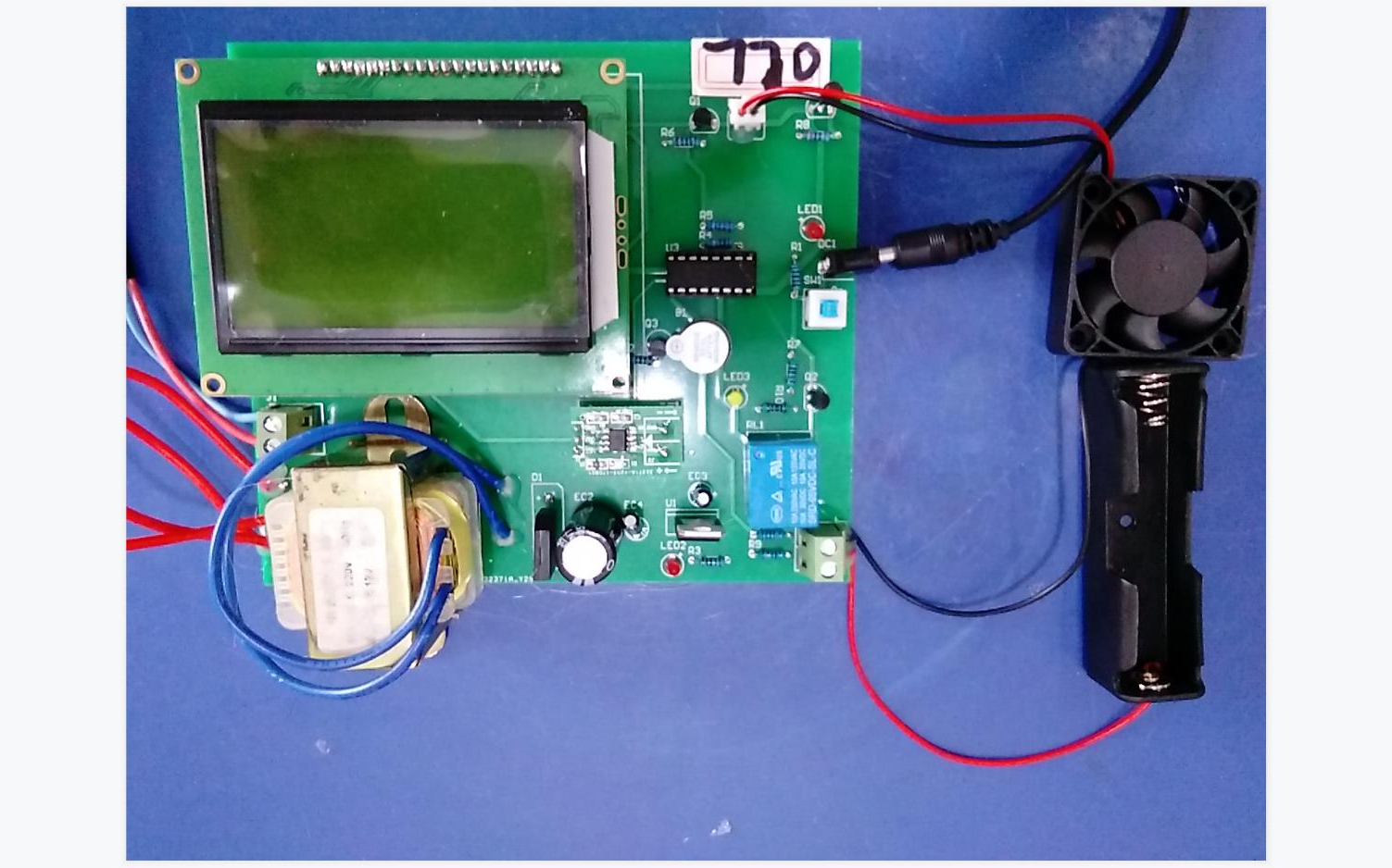 基于51单片机的智能型锂电池充电器的电源和显示设计LCD12864PCF8591ACS712分压RELAY风扇DIY开发板套件19770哔哩哔哩bilibili