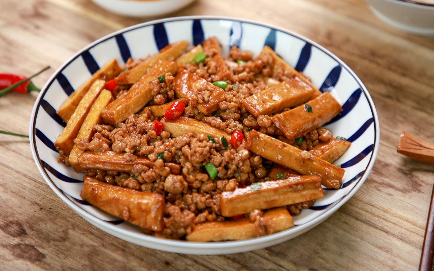 【肉末香干】谁发明的这道菜?这也太下饭了吧!