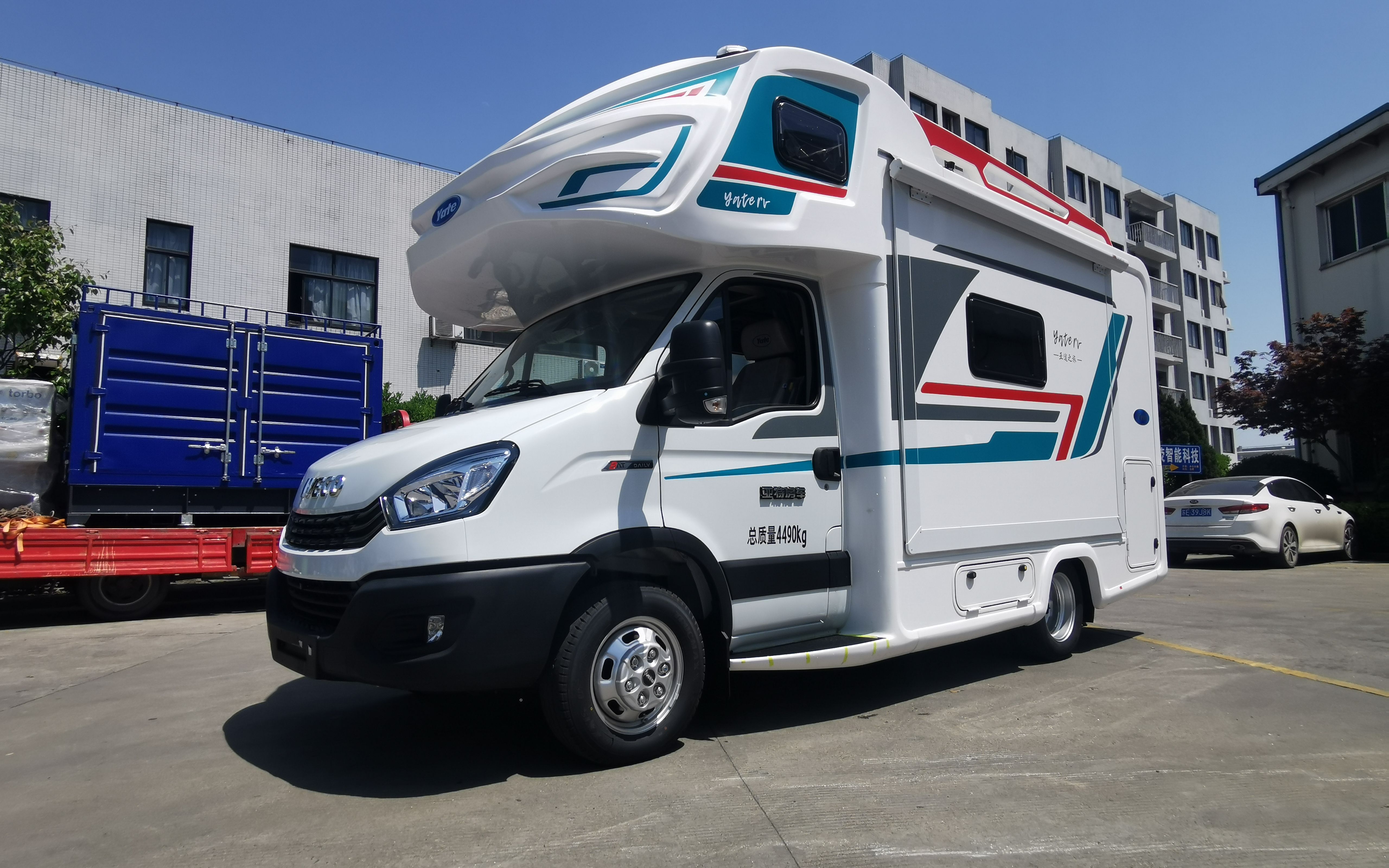 2021款国六依维柯亚特双拓展房车,全新顶级配置豪华商务内饰