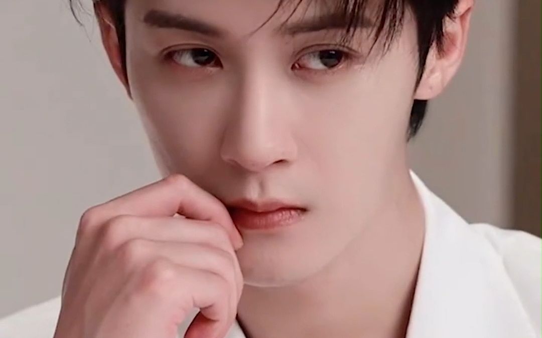 檀健次 | 高清美颜看的舒适 工作室各种怼脸拍