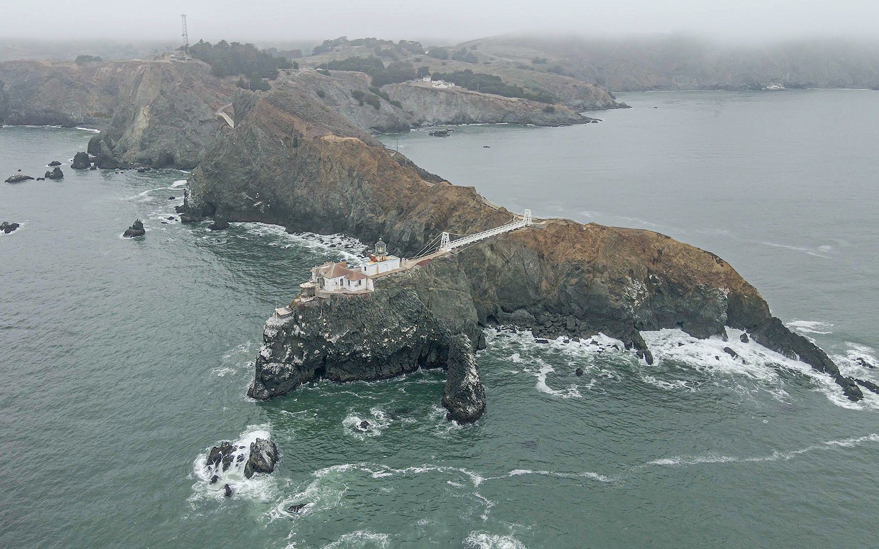 【花花带你看湾区】迷雾中的灯塔  Point Bonita Lighthouse哔哩哔哩bilibili