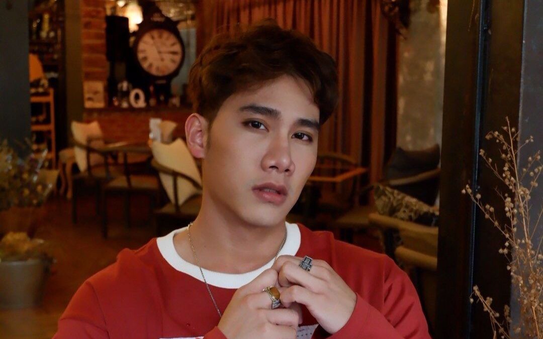 中字罗马音tulpakorn伤心的人可能不是你录音棚mv萨克斯演奏kk夫夫