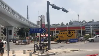 七夕出游记1，石岩新开通的6号线地铁，坐半个小时公交车去体验