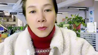 为什么越来越多的电商老板会找客服外包呢？看看这个视频就明白了