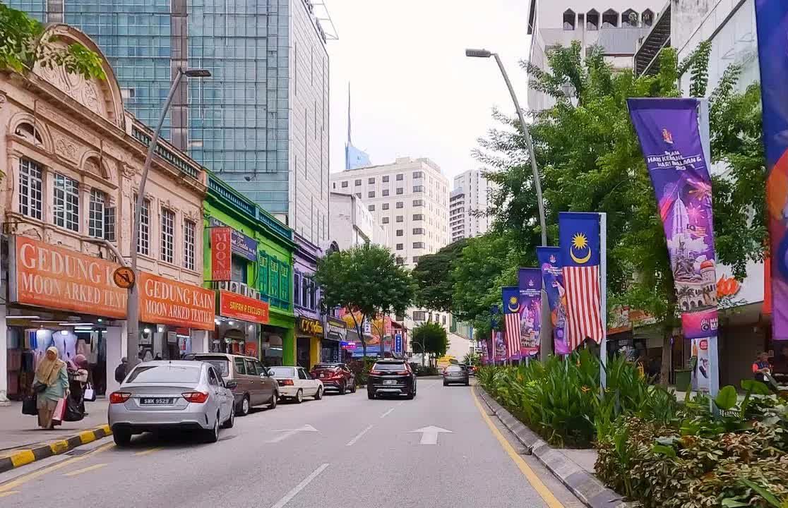在马来西亚吉隆坡驾驶东南亚