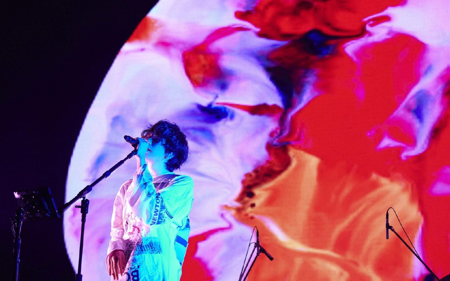 八爷米津玄师第一次现场演唱lemon!