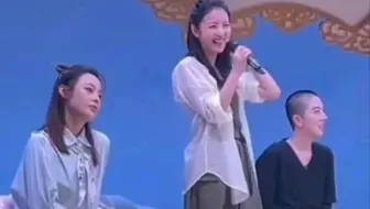 这俩人只要站一起就觉得特别美好！们君霄真的好甜 甜份超标了